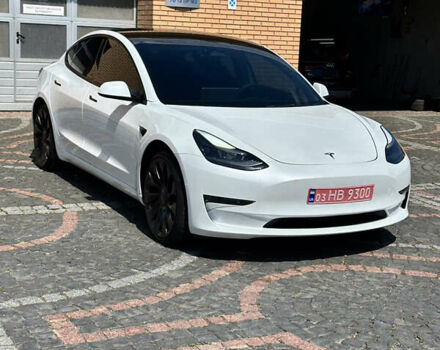Белый Тесла Модель 3, объемом двигателя 0 л и пробегом 2 тыс. км за 22700 $, фото 4 на Automoto.ua