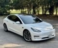 Белый Тесла Модель 3, объемом двигателя 0 л и пробегом 90 тыс. км за 17900 $, фото 1 на Automoto.ua