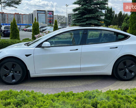 Білий Тесла Модель 3, об'ємом двигуна 0 л та пробігом 161 тис. км за 19500 $, фото 3 на Automoto.ua