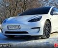 Белый Тесла Модель 3, объемом двигателя 0.18 л и пробегом 90 тыс. км за 18700 $, фото 1 на Automoto.ua