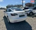 Белый Тесла Модель 3, объемом двигателя 0 л и пробегом 83 тыс. км за 21500 $, фото 12 на Automoto.ua