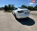 Белый Тесла Модель 3, объемом двигателя 0 л и пробегом 65 тыс. км за 22299 $, фото 8 на Automoto.ua