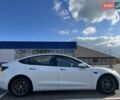Білий Тесла Модель 3, об'ємом двигуна 0 л та пробігом 77 тис. км за 16900 $, фото 33 на Automoto.ua