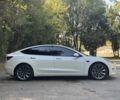 Белый Тесла Модель 3, объемом двигателя 0 л и пробегом 90 тыс. км за 17900 $, фото 2 на Automoto.ua