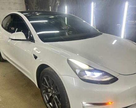 Белый Тесла Модель 3, объемом двигателя 0 л и пробегом 125 тыс. км за 22000 $, фото 6 на Automoto.ua