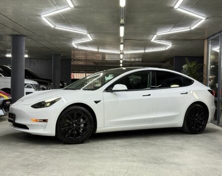 Белый Тесла Модель 3, объемом двигателя 0 л и пробегом 76 тыс. км за 22900 $, фото 6 на Automoto.ua