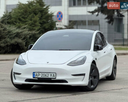 Белый Тесла Модель 3, объемом двигателя 0 л и пробегом 85 тыс. км за 21999 $, фото 6 на Automoto.ua