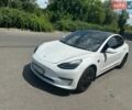 Белый Тесла Модель 3, объемом двигателя 0 л и пробегом 60 тыс. км за 22000 $, фото 2 на Automoto.ua