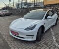 Білий Тесла Модель 3, об'ємом двигуна 0 л та пробігом 128 тис. км за 19999 $, фото 2 на Automoto.ua