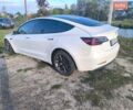 Білий Тесла Модель 3, об'ємом двигуна 0 л та пробігом 130 тис. км за 19700 $, фото 6 на Automoto.ua
