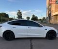 Білий Тесла Модель 3, об'ємом двигуна 0 л та пробігом 56 тис. км за 23500 $, фото 7 на Automoto.ua