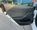 Белый Тесла Модель 3, объемом двигателя 0 л и пробегом 110 тыс. км за 24550 $, фото 40 на Automoto.ua