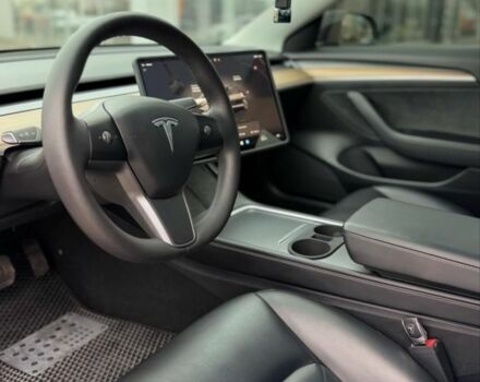 Білий Тесла Модель 3, об'ємом двигуна 0 л та пробігом 40 тис. км за 19500 $, фото 5 на Automoto.ua