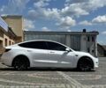Белый Тесла Модель 3, объемом двигателя 0 л и пробегом 42 тыс. км за 18000 $, фото 5 на Automoto.ua