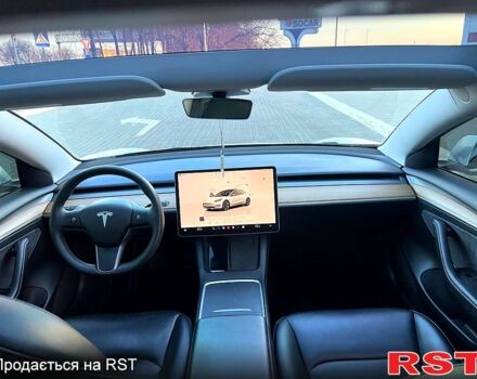 Білий Тесла Модель 3, об'ємом двигуна 0.21 л та пробігом 80 тис. км за 18500 $, фото 9 на Automoto.ua