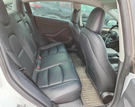 Белый Тесла Модель 3, объемом двигателя 0 л и пробегом 59 тыс. км за 6000 $, фото 9 на Automoto.ua