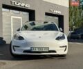 Белый Тесла Модель 3, объемом двигателя 0 л и пробегом 76 тыс. км за 23500 $, фото 3 на Automoto.ua