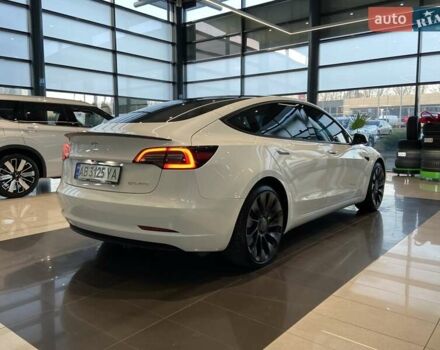 Белый Тесла Модель 3, объемом двигателя 0 л и пробегом 18 тыс. км за 28999 $, фото 12 на Automoto.ua