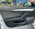 Білий Тесла Модель 3, об'ємом двигуна 0 л та пробігом 108 тис. км за 24900 $, фото 23 на Automoto.ua