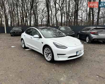 Белый Тесла Модель 3, объемом двигателя 0 л и пробегом 28 тыс. км за 19990 $, фото 1 на Automoto.ua