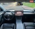 Білий Тесла Модель 3, об'ємом двигуна 0 л та пробігом 122 тис. км за 18500 $, фото 20 на Automoto.ua