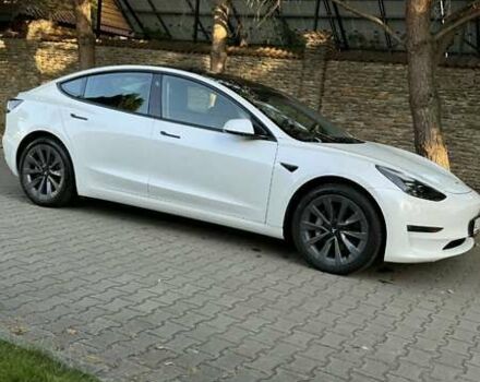 Білий Тесла Модель 3, об'ємом двигуна 0 л та пробігом 156 тис. км за 20499 $, фото 15 на Automoto.ua