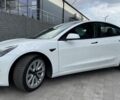Белый Тесла Модель 3, объемом двигателя 0 л и пробегом 130 тыс. км за 18499 $, фото 7 на Automoto.ua