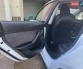 Білий Тесла Модель 3, об'ємом двигуна 0 л та пробігом 43 тис. км за 22250 $, фото 22 на Automoto.ua