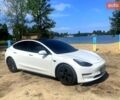 Білий Тесла Модель 3, об'ємом двигуна 0 л та пробігом 44 тис. км за 21950 $, фото 5 на Automoto.ua