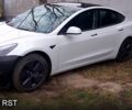 Белый Тесла Модель 3, объемом двигателя 0 л и пробегом 47 тыс. км за 18500 $, фото 1 на Automoto.ua