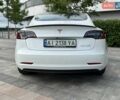 Білий Тесла Модель 3, об'ємом двигуна 0 л та пробігом 65 тис. км за 34500 $, фото 10 на Automoto.ua