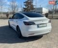Белый Тесла Модель 3, объемом двигателя 0 л и пробегом 142 тыс. км за 22900 $, фото 18 на Automoto.ua
