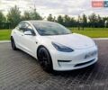 Білий Тесла Модель 3, об'ємом двигуна 0 л та пробігом 77 тис. км за 20500 $, фото 1 на Automoto.ua