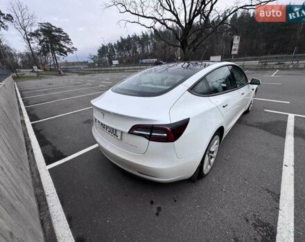 Білий Тесла Модель 3, об'ємом двигуна 0 л та пробігом 108 тис. км за 22000 $, фото 5 на Automoto.ua