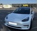 Тесла Модель 3 2022 в Киеве на Automoto.ua Белый Тесла Модель 3, объемом двигателя 0 л и пробегом 34 тыс. км за 14200 $, фото 3 на Automoto.ua