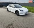 Білий Тесла Модель 3, об'ємом двигуна 0 л та пробігом 117 тис. км за 18900 $, фото 2 на Automoto.ua
