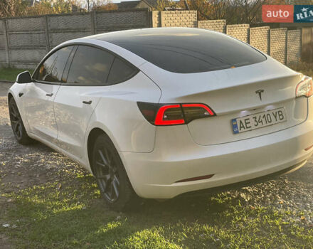 Білий Тесла Модель 3, об'ємом двигуна 0 л та пробігом 77 тис. км за 19000 $, фото 5 на Automoto.ua