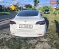 Білий Тесла Модель 3, об'ємом двигуна 0 л та пробігом 130 тис. км за 19700 $, фото 8 на Automoto.ua