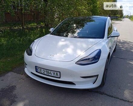 Белый Тесла Модель 3, объемом двигателя 0 л и пробегом 23 тыс. км за 26700 $, фото 29 на Automoto.ua