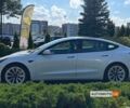 Белый Тесла Модель 3, объемом двигателя 82 л и пробегом 98 тыс. км за 24800 $, фото 2 на Automoto.ua