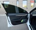 Белый Тесла Модель 3, объемом двигателя 0 л и пробегом 90 тыс. км за 20900 $, фото 34 на Automoto.ua
