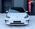 Белый Тесла Модель 3, объемом двигателя 0 л и пробегом 35 тыс. км за 20999 $, фото 2 на Automoto.ua
