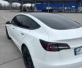 Білий Тесла Модель 3, об'ємом двигуна 0 л та пробігом 76 тис. км за 16700 $, фото 5 на Automoto.ua