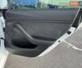 Белый Тесла Модель 3, объемом двигателя 0 л и пробегом 108 тыс. км за 24900 $, фото 38 на Automoto.ua