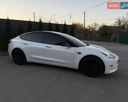Білий Тесла Модель 3, об'ємом двигуна 0 л та пробігом 12 тис. км за 23700 $, фото 19 на Automoto.ua