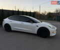 Білий Тесла Модель 3, об'ємом двигуна 0 л та пробігом 12 тис. км за 23700 $, фото 19 на Automoto.ua