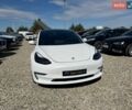Белый Тесла Модель 3, объемом двигателя 0 л и пробегом 83 тыс. км за 21500 $, фото 4 на Automoto.ua
