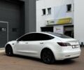 Білий Тесла Модель 3, об'ємом двигуна 0 л та пробігом 93 тис. км за 21999 $, фото 4 на Automoto.ua
