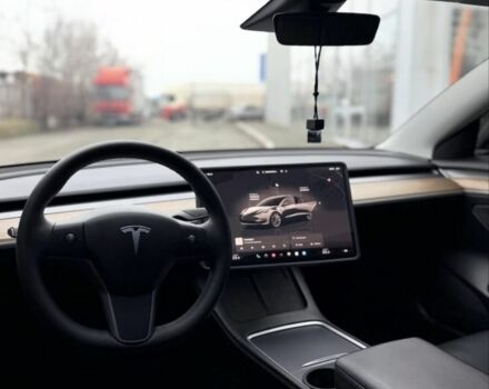 Білий Тесла Модель 3, об'ємом двигуна 0 л та пробігом 40 тис. км за 19500 $, фото 7 на Automoto.ua