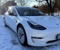 Білий Тесла Модель 3, об'ємом двигуна 0 л та пробігом 3800 тис. км за 19999 $, фото 3 на Automoto.ua
